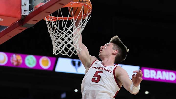 Razorbacks Make Run at Reaching Walsh's Goal