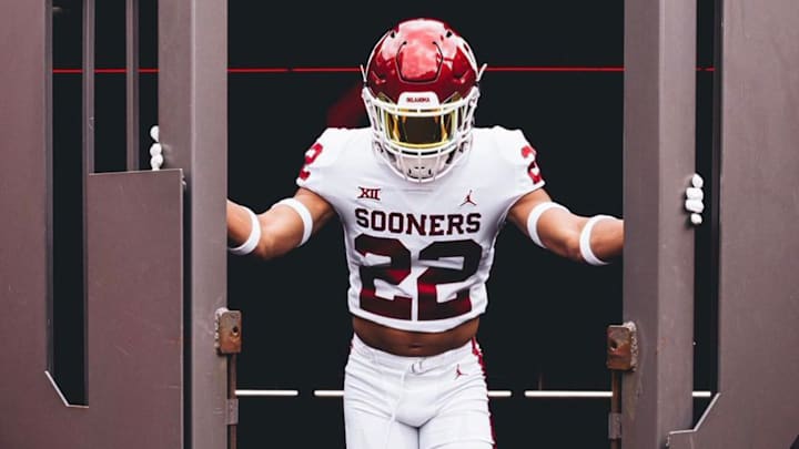 Signing Day Shocker: S Peyton Bowen Signs With Oklahoma After Flipping from Oregon Signing Day Shocker: S Peyton Bowen Signs With Oklahoma After Flipping from Oregon