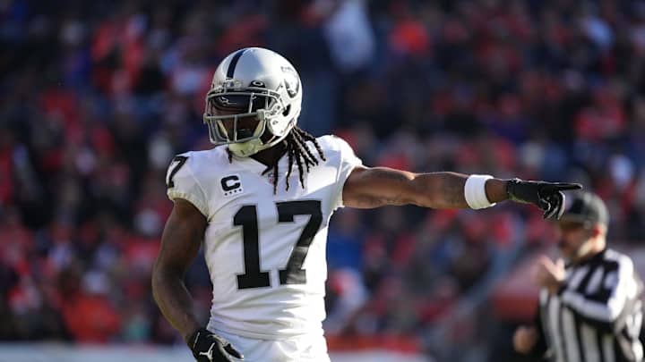 Film Room: Steelers' Biggest Threat Against Raiders