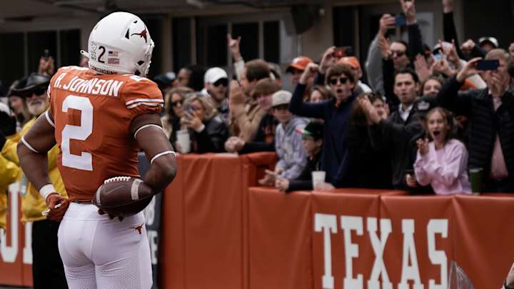 Longhorns RB Roschon Johnson Declares for NFL Draft Longhorns RB Roschon Johnson Declares for NFL Draft