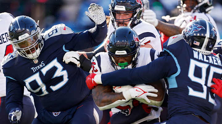 Texans Finally Back in Win Column With Upset of Titans