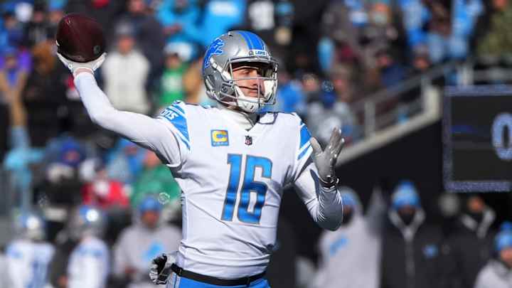 Jared Goff's Fumble Puts Lions' Playoff Hopes in Jeopardy