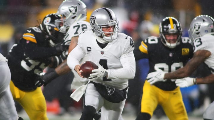 Is it Time for Derek Carr to Move On?