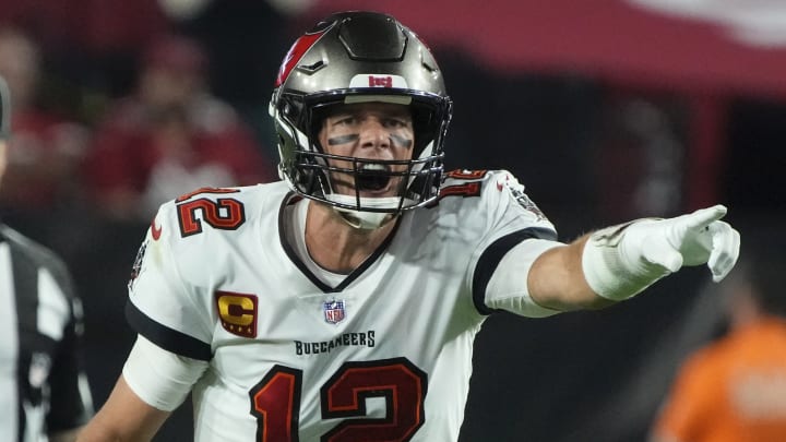 NFL Christmas Day 2022 Takeaways: Buccaneers Escape Again, Packers Are Alive, New Low for Broncos