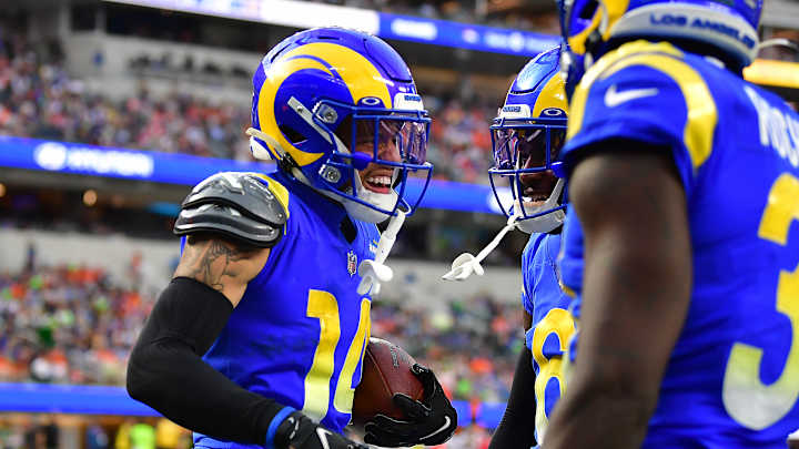 Rams Defense Leads L.A. to Huge Halftime Lead vs. Broncos