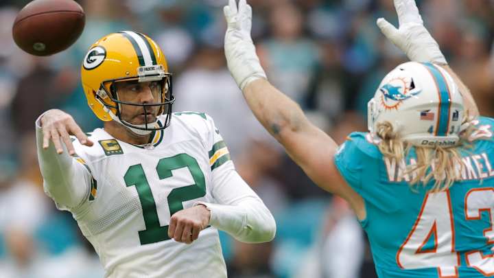 Aaron Rodgers, Packers Back in the Playoff Picture Aaron Rodgers, Packers Back in the Playoff Picture