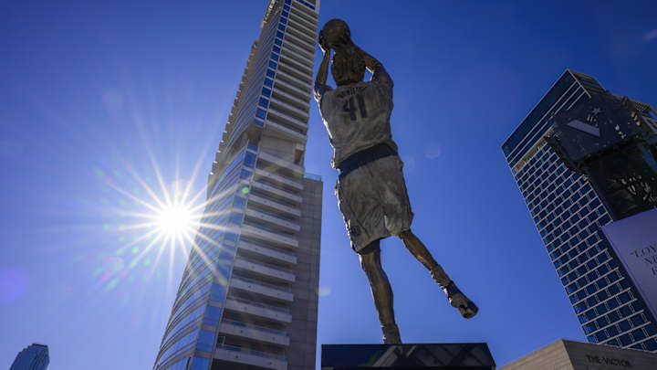 Is Dwyane Wade Next After Dallas Mavericks Unveil Statue Of Dirk Nowitzki? Is Dwyane Wade Next After Dallas Mavericks Unveil Statue Of Dirk Nowitzki?