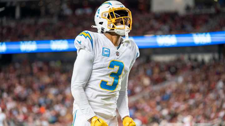 Chargers DB Derwin James Ejected After Vicious Helmet-to-Helmet Hit