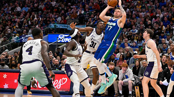 Lakers News: L.A. Fumbled Darvin Ham's Game Plan For Lasting Success Vs. Mavericks