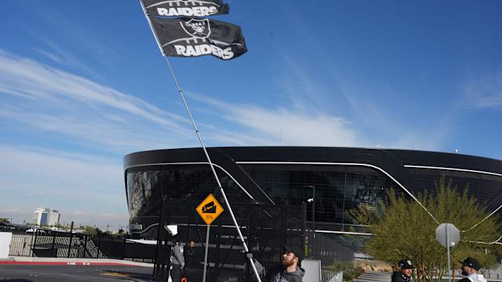 Where Ticket Prices Stand For Raiders-49ers Week 17 Match-Up