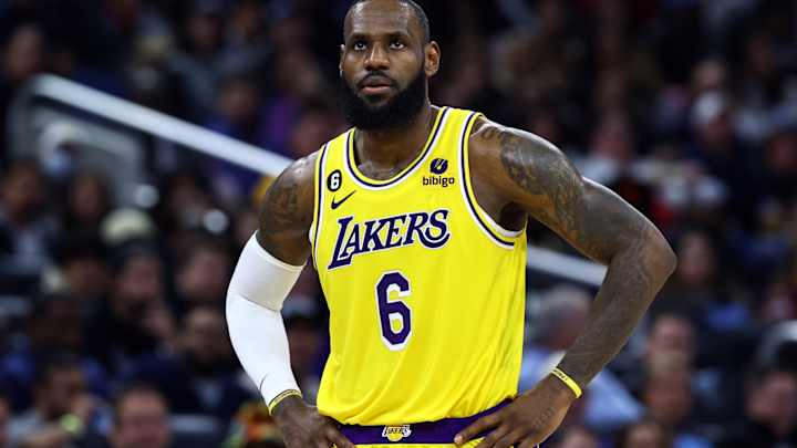 LeBron James Leaves Playing Status For Tonight's Game Against Miami Heat Up In The Air LeBron James Leaves Playing Status For Tonight's Game Against Miami Heat Up In The Air