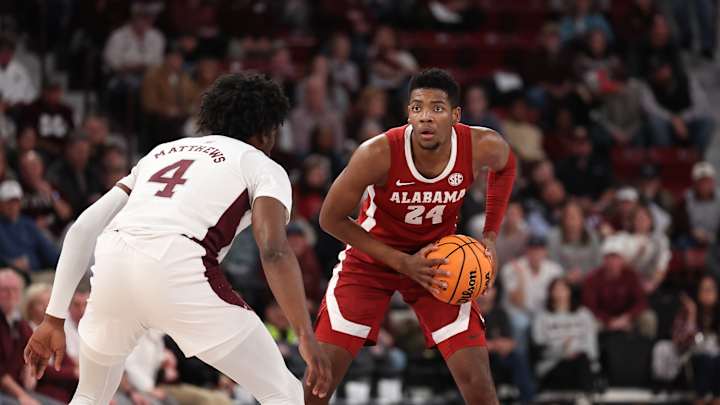 Alabama Basketball Moves Up Once Again in Latest AP Top 25, Coaches Poll Alabama Basketball Moves Up Once Again in Latest AP Top 25, Coaches Poll
