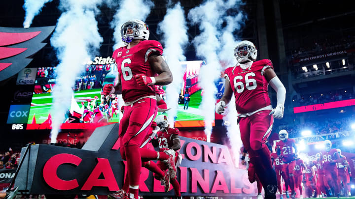 Giants Add OL Wyatt Davis to Roster