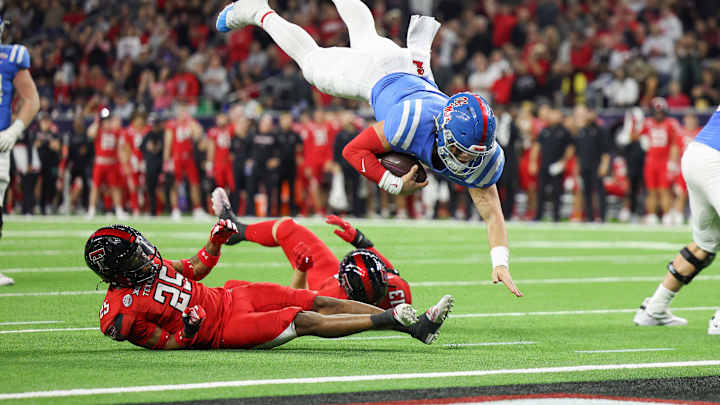 Notebook: Reviewing Ole Miss' 42-25 Loss to Texas Tech