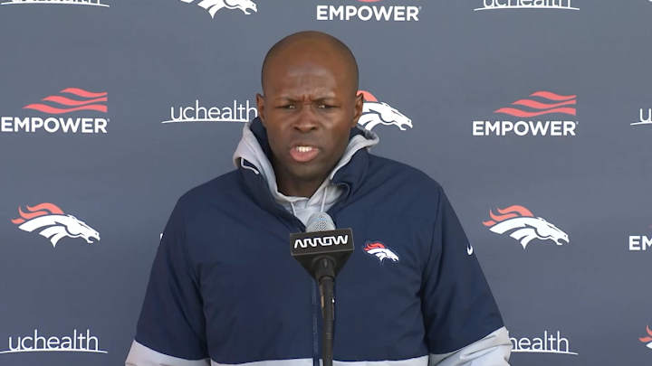 Justin Simmons Shares True Thoughts on Broncos DC Becoming HC Justin Simmons Shares True Thoughts on Broncos DC Becoming HC