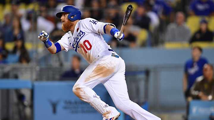 Former Dodger Justin Turner Questions Why So Many Umpires Suddenly Retired Former Dodger Justin Turner Questions Why So Many Umpires Suddenly Retired