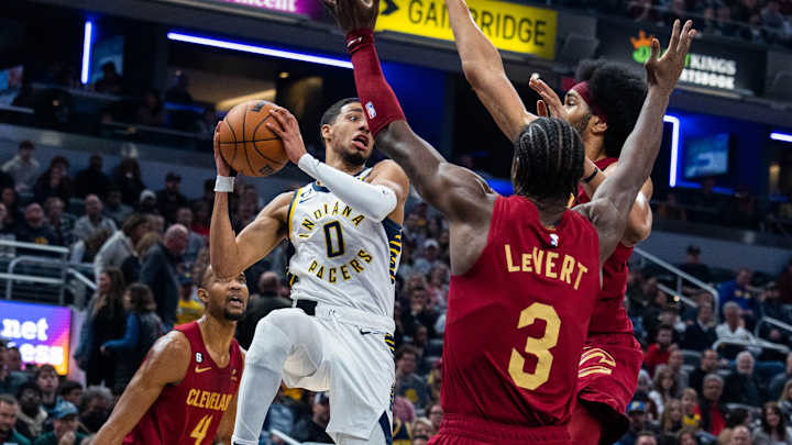 Cavs Drop Third Straight As Pacers Catch Fire From Three Cavs Drop Third Straight As Pacers Catch Fire From Three