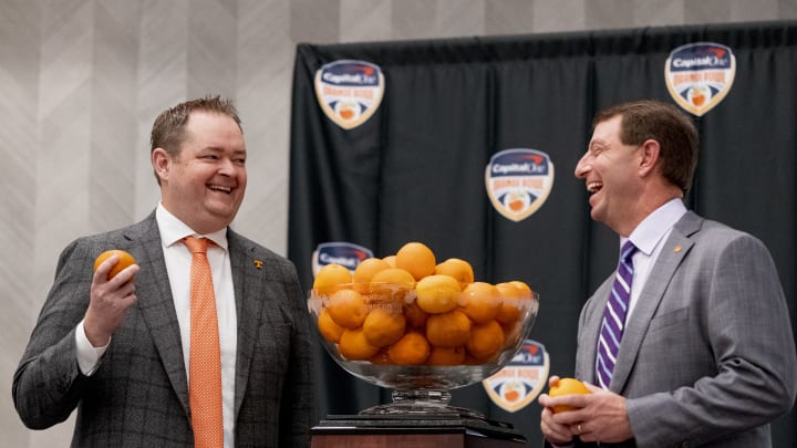 Staff Predictions: No.6 Tennessee-No.7 Clemson Battle for the Orange Bowl Staff Predictions: No.6 Tennessee-No.7 Clemson Battle for the Orange Bowl
