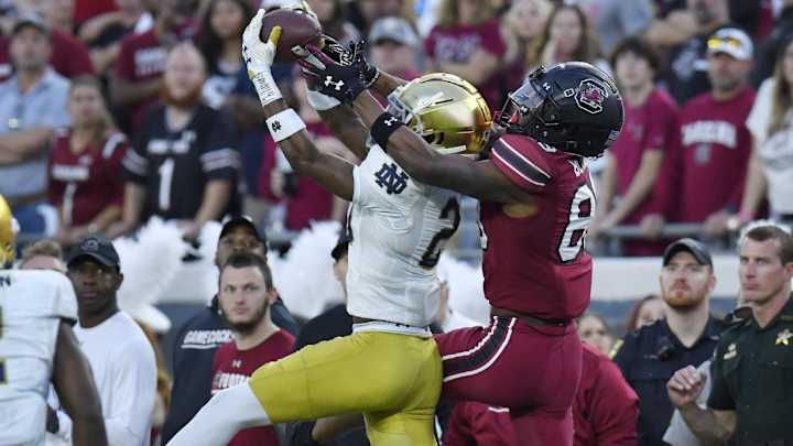 Notre Dame's Benjamin Morrison Inks NIL Deal With Sports Card Company