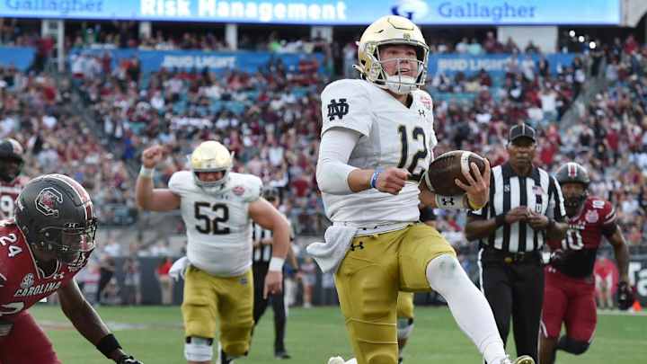 Game Observations - Offense: Notre Dame Beats South Carolina 45-38