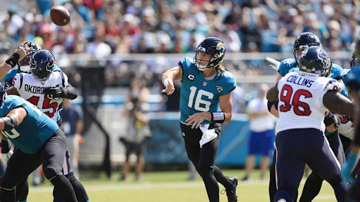 Why Trevor Lawrence’s Comfortability in Jaguars’ Offense Bodes Well for Texans Rematch