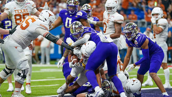 Questions Surround Longhorns' Run Game In Alamo Bowl Loss To Washington Questions Surround Longhorns' Run Game In Alamo Bowl Loss To Washington