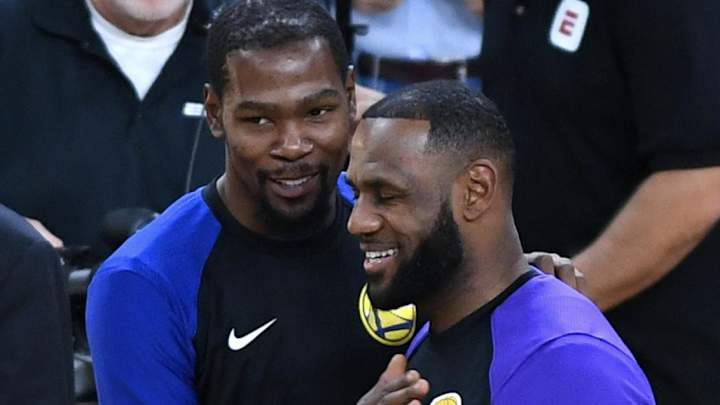 Kevin Durant Reacts to LeBron James Dropping 47 Points vs. Atlanta Hawks Kevin Durant Reacts to LeBron James Dropping 47 Points vs. Atlanta Hawks