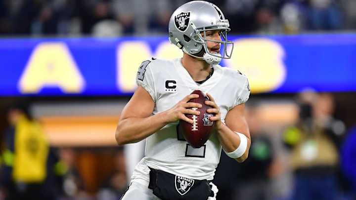 Raiders Likely Will Try to Trade QB Derek Carr After Super Bowl, per Report