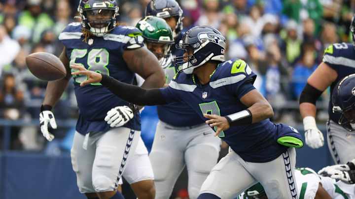 Geno and the Seahawks Keep Playoff Hopes Alive