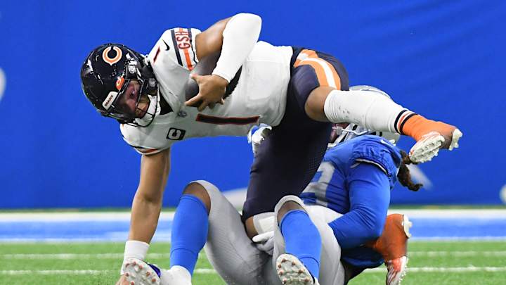 Justin Fields Plays QB and Counselor