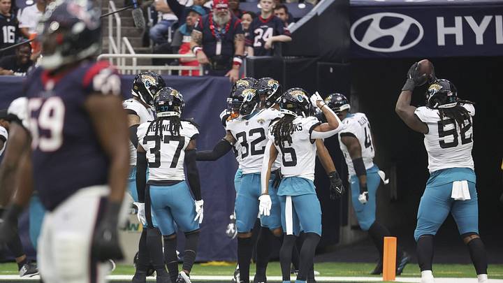 Jaguars 31, Texans 3: Jacksonville Steamrolls Houston to Win 4th Straight