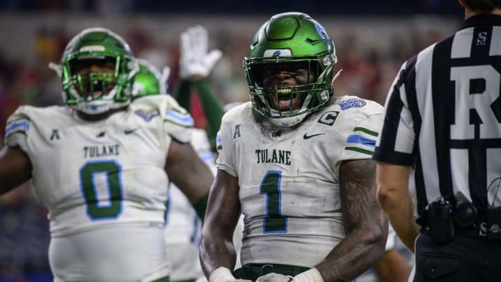 Tulane’s Game-Winning Play Over USC Makes Cotton Bowl Erupt