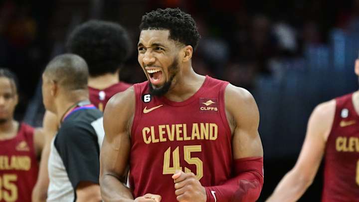 Cavaliers Guard Donovan Mitchell Drops 71 Points in Win Over Bulls Cavaliers Guard Donovan Mitchell Drops 71 Points in Win Over Bulls