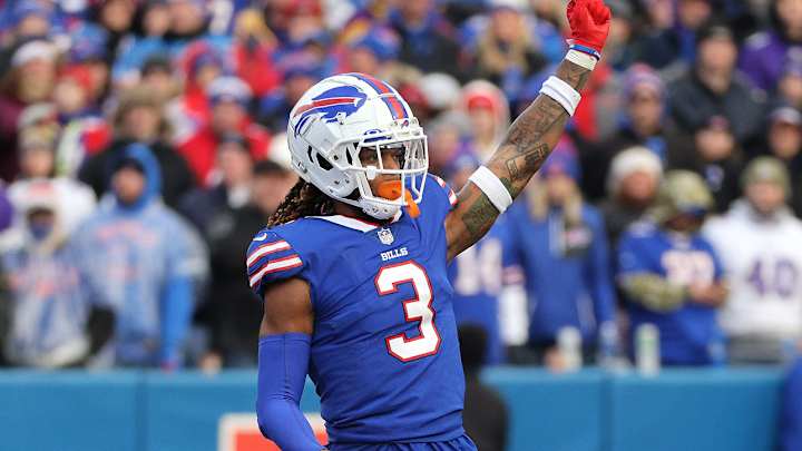 ‘Monday Night Football’ Game Suspended After Damar Hamlin Collapses on Field