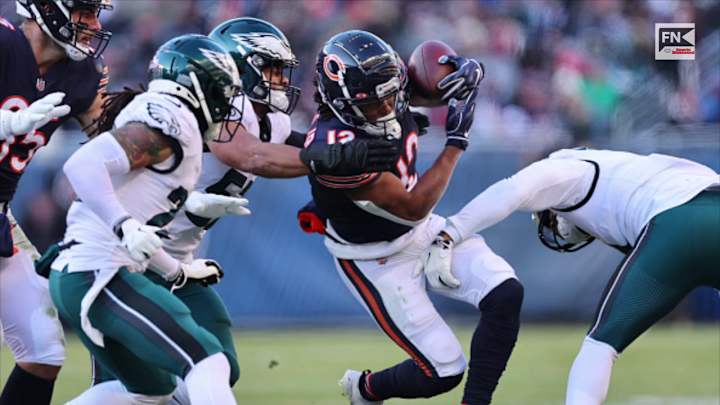 Velus Jones Jr. Makes More Small Strides