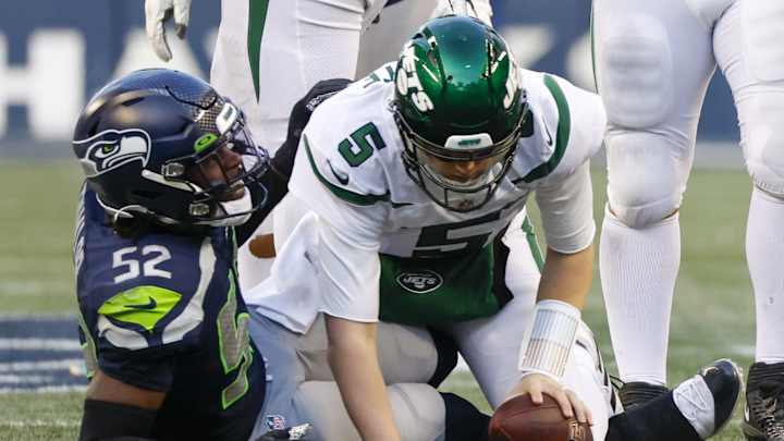 Seahawks DE Darrell Taylor 'Zeroed In' Toward Push for Playoffs Seahawks DE Darrell Taylor 'Zeroed In' Toward Push for Playoffs