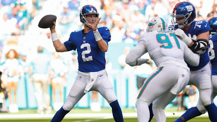 Dolphins Signing Mike Glennon Amid Quarterback Injuries, per Report