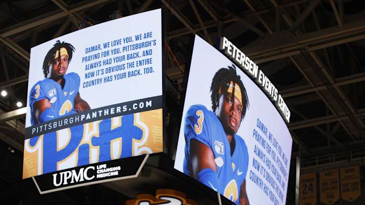 Pitt Basketball Supports Damar Hamlin From Afar