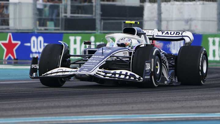 F1 News: AlphaTauri Tease Livery Ahead Of New York Fashion Week Launch F1 News: AlphaTauri Tease Livery Ahead Of New York Fashion Week Launch