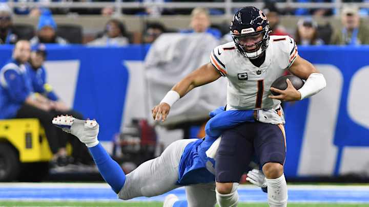 Hip Injury Cited as Problem for Bears QB Hip Injury Cited as Problem for Bears QB