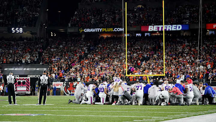With Big Game Looming, Packers Grapple With Hamlin Tragedy