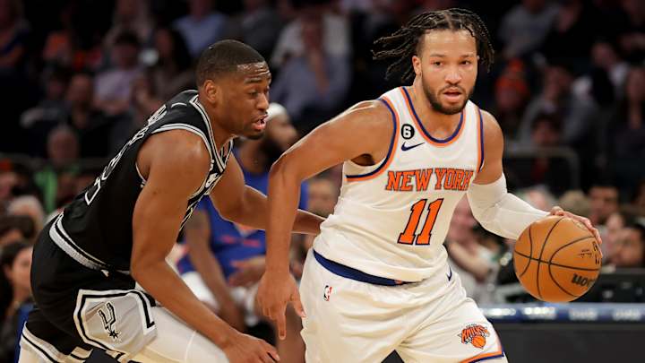 NBA Top Five Performances, Jan. 4: Jalen Brunson Has Career-Best 38 Points in Win Against San Antonio Spurs