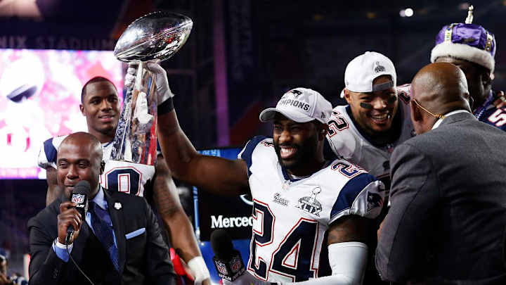 Patriots Boast Hall-of-Fame Finalist in Darrelle Revis ... or Do They?