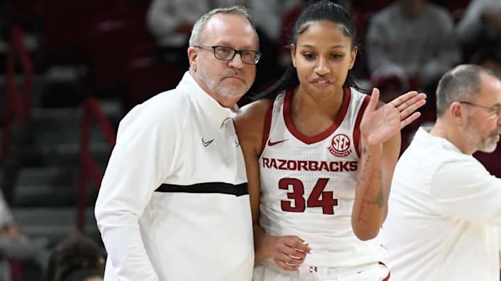 Razorbacks get triple digits in 102-74 win over Florida