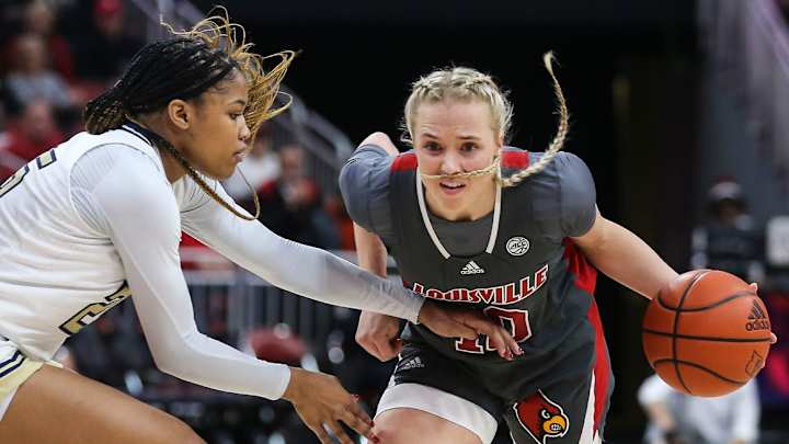 Louisville Holds Off Georgia Tech for Bounce Back Win