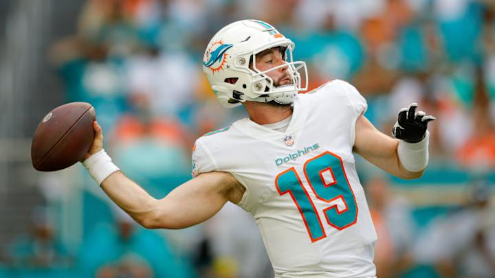 Dolphins Announce QB Skylar Thompson Will Start Sunday