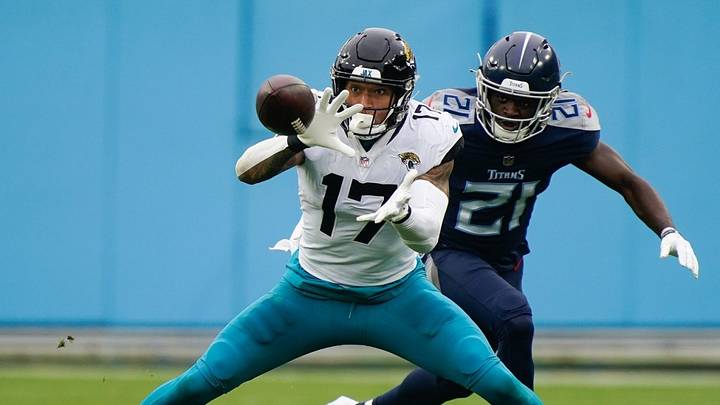 Jaguars vs. Titans Podcast: Breaking Down Week 18, Playoff Push and More