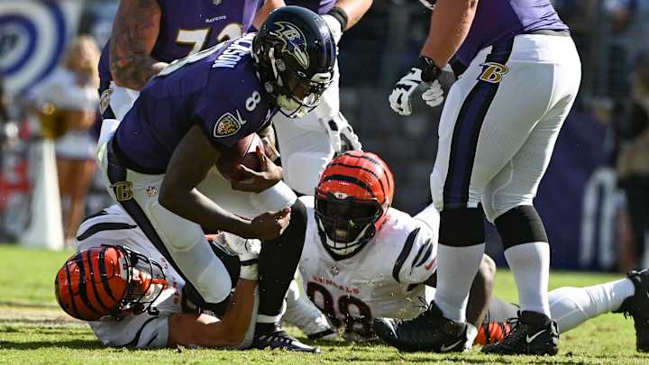 Injury Roundup: Lamar Jackson Officially Ruled Out, Update On Tee Higgins