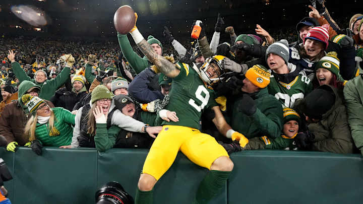 Packers Want Lambeau Rocking for Win-And-In Showdown vs. Lions