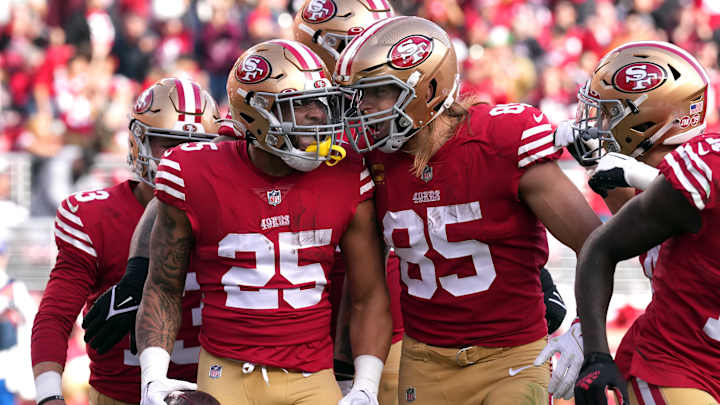 49ers Beat the Cardinals 38-13 to Clinch the No. 2 NFC Playoff Seed